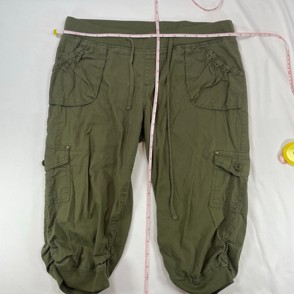 Dots Curvy Olive Green Cargo Crop Pants Womens Size 10 - Picture 5 of 5
